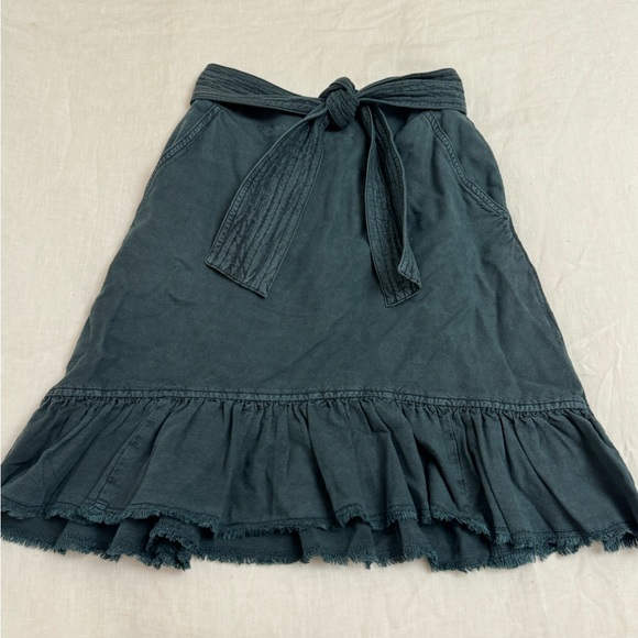 ANTHROPOLOGIE Pilcro Amora Ruffled Mini Skirt In Teal Blue Size XS Beach Coast - Picture 3 of 16